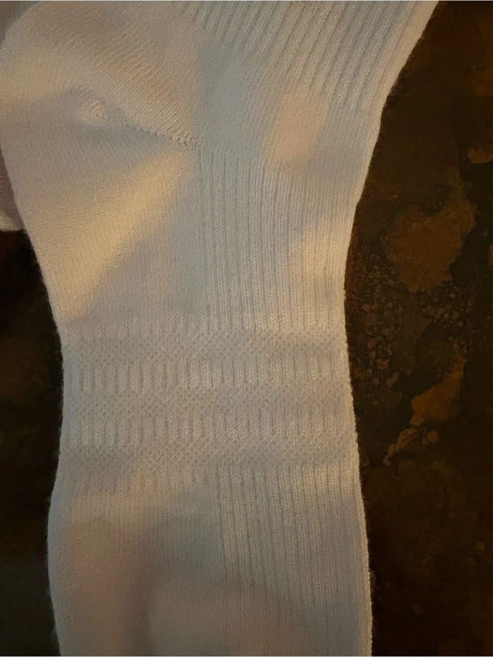 NWOT Men's White Performance Crew Socks - Breathable Support unisex